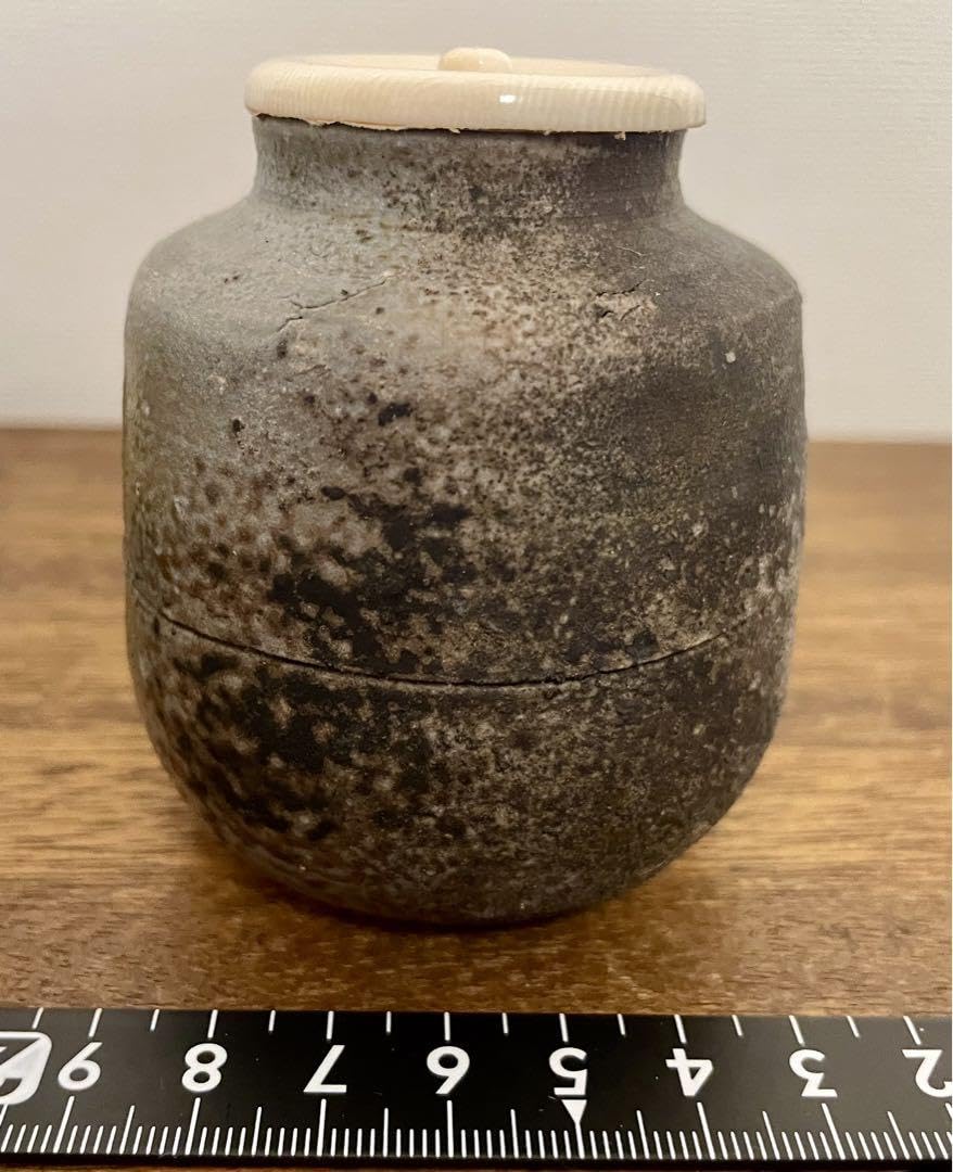 備前焼　榊原貢　肩衝茶入　帛紗付　茶道具　骨董　陶芸 Amazon.co.jp: 備前焼 榊原貢 肩衝茶入 帛紗付 茶道具 骨董 陶芸